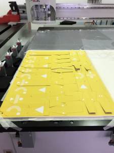 Mockup Emilio Scolari Gayarama scatola scatolina astuccio automontanti plotter fustella digitale packaging innovazione made in italy cartotecnica su misura aziende